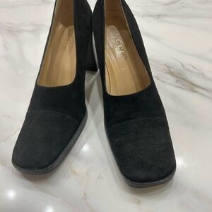 Vintage Gucci Black Suede Women's Heels